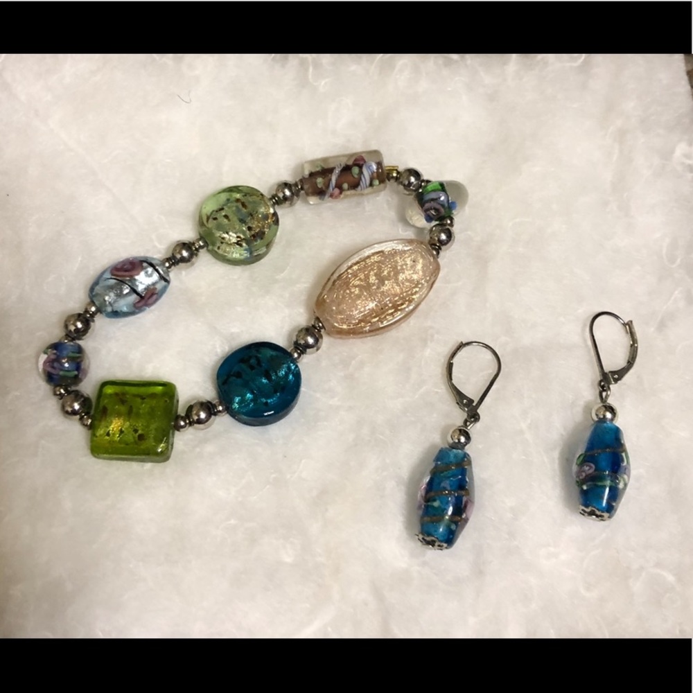 Premier designs Multi-Color Bracelet & Earrings